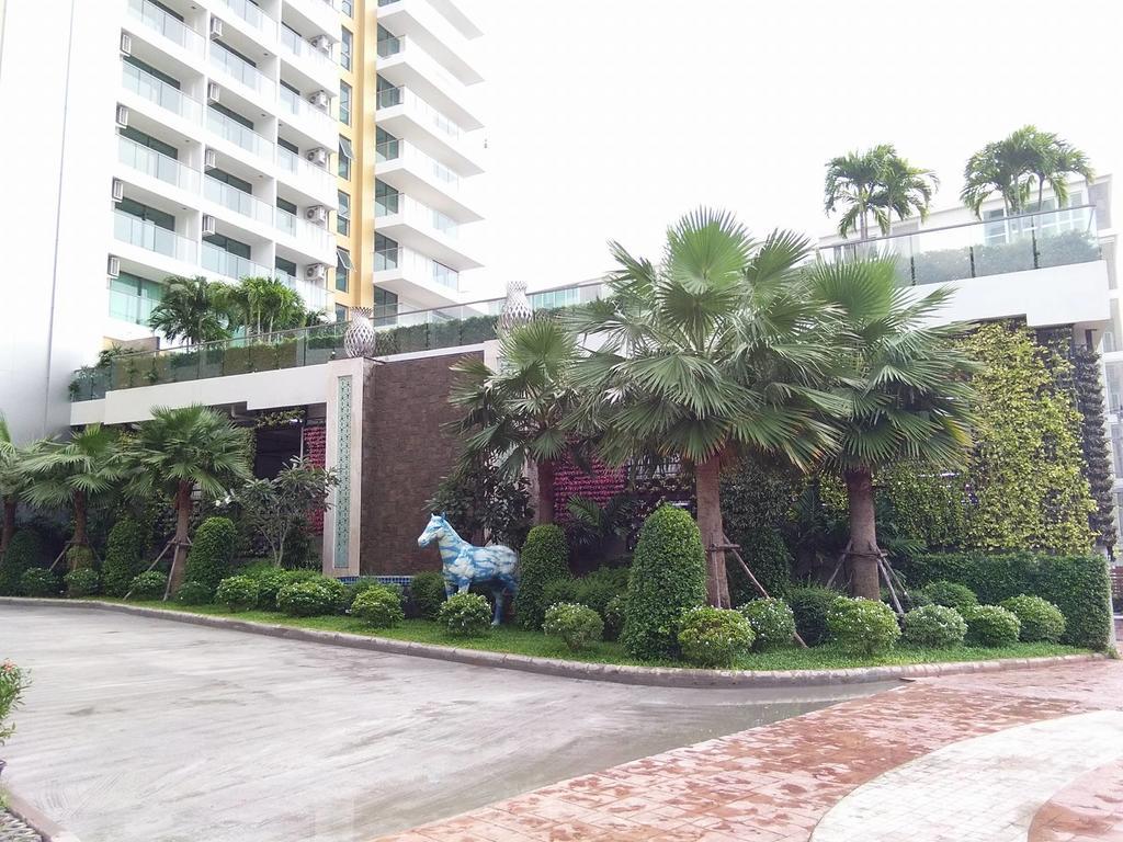 Peak Tower in Phatumnak  Pattaya Bagian luar foto